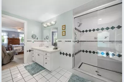 37 Malbone St, Lakeville, MA 02347 - Photo 26