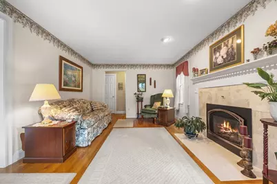 37 Malbone St, Lakeville, MA 02347 - Photo 8