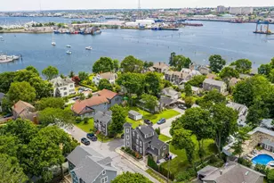24 Oxford St, Fairhaven, MA 02719 - Photo 4