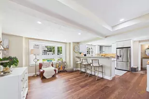 24 Oxford St, Fairhaven, MA 02719 - Photo 12