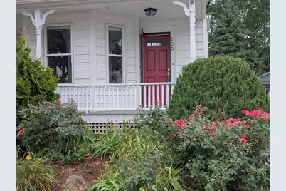 106 Franklin St #106, Arlington, MA 02474 - Photo 1
