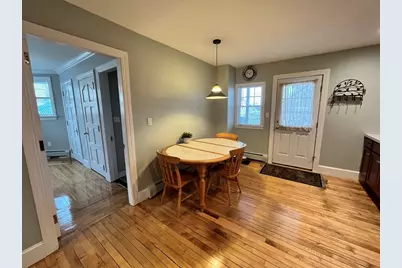 28 Richardson Ave. #A, Wakefield, MA 01880 - Photo 2
