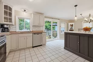 41 Myrtle St, Rockland, MA 02370 - Photo 10