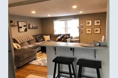 1044 Main St #2, Melrose, MA 02176 - Photo 4