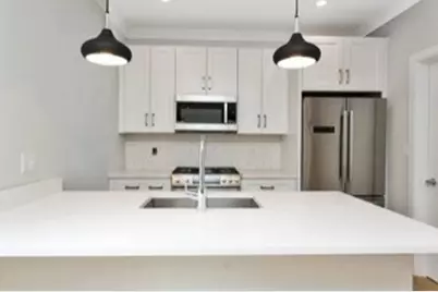 2 Linden Ave #1, Somerville, MA 02143 - Photo 2