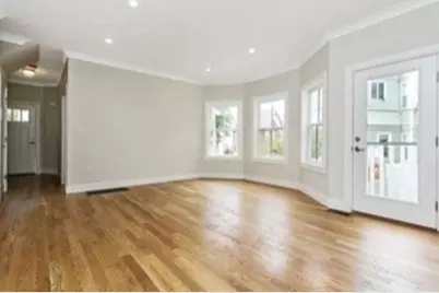 2 Linden Ave #1, Somerville, MA 02143 - Photo 4