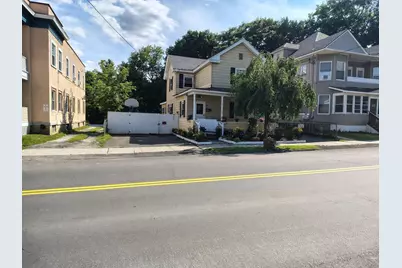 12 Lincoln Street, Pittsfield, MA 01201 - Photo 2