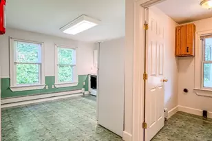 67 Country Club Rd, Greenfield, MA 01301 - Photo 8
