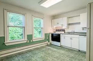 67 Country Club Rd, Greenfield, MA 01301 - Photo 10