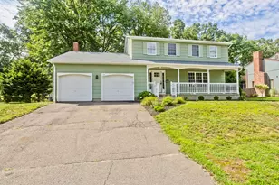 127 Szetela Dr, Chicopee, MA 01013 - Photo 1