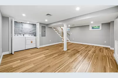 63 Russell Rd, Wellesley, MA 02482 - Photo 18