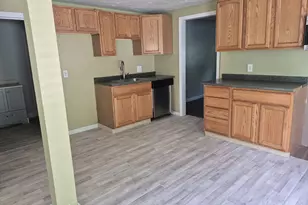 26 Fitchburg Rd, Ashburnham, MA 01430 - Photo 4