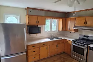 36 Ridgewood Rd, New Bedford, MA 02745 - Photo 8