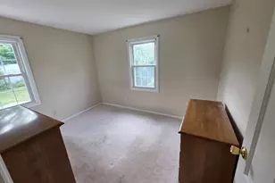 36 Ridgewood Rd, New Bedford, MA 02745 - Photo 12