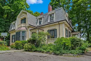 613 Pleasant St, Belmont, MA 02478 - Photo 1