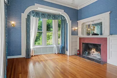 613 Pleasant St, Belmont, MA 02478 - Photo 4