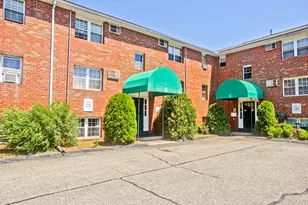 1304 Elm St, West Springfield, MA 01089 - Photo 2