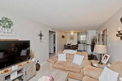 1304 Elm St #1B, West Springfield, MA 01089 - Photo 10