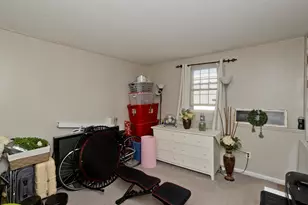 1304 Elm St, West Springfield, MA 01089 - Photo 20