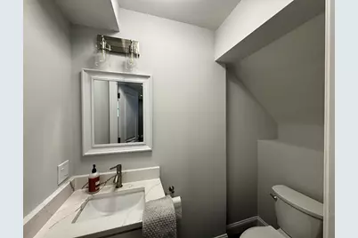 33 Hamilton St #1, Medford, MA 02155 - Photo 16
