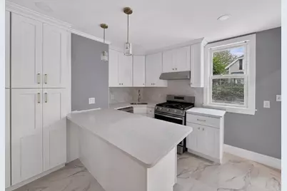 70 Holbrook Ave #R, Braintree, MA 02184 - Photo 2