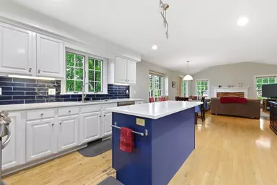 2 Laurel Street, Lexington, MA 02421 - Photo 4