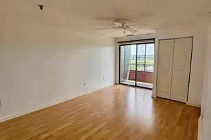 3920 Mystic Valley Pkwy, Medford, MA 02155 - Photo 12