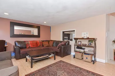15 Bower S Bower, Malden, MA 02148 - Photo 12