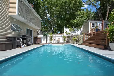 15 Bower S Bower, Malden, MA 02148 - Photo 30