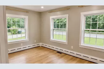 334 Bedford St #1, Lakeville, MA 02347 - Photo 14