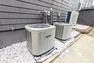 2 Sunnyside St, Boston, MA 02130 - Photo 6