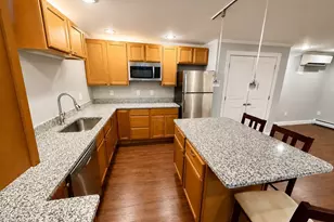 3 K St Pl, Boston, MA 02127 - Photo 2