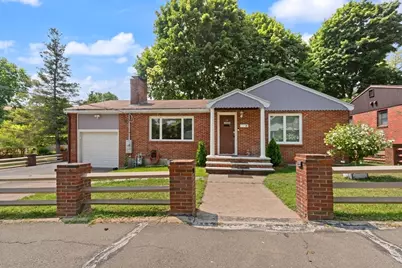 24 Taylor Rd, Lynn, MA 01904 - Photo 2