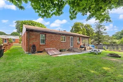 24 Taylor Rd, Lynn, MA 01904 - Photo 6