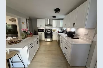 19 Pocasset Ave., Worcester, MA 01606 - Photo 2