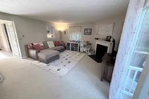 1 Hartshorn Pl, Walpole, MA 02081 - Photo 6