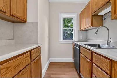 22 Cypress St, Watertown, MA 02472 - Photo 18