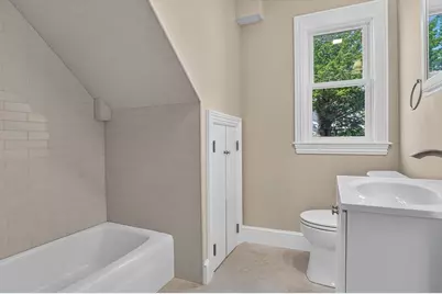 22 Cypress St, Watertown, MA 02472 - Photo 12