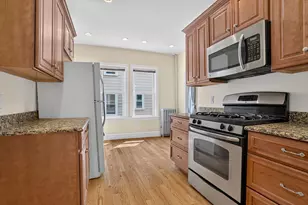 22 Cypress St, Watertown, MA 02472 - Photo 8