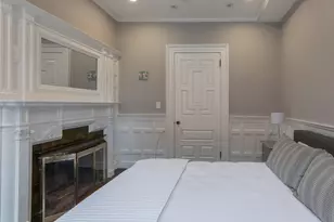 239 Commonwealth Ave, Boston, MA 02116 - Photo 14