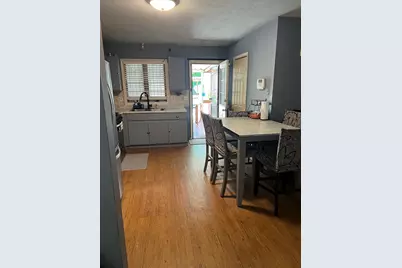17-19 Webster St, Springfield, MA 01104 - Photo 2