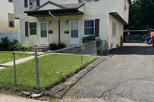 17-19 Webster St, Springfield, MA 01104 - Photo 10