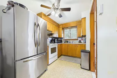 844 Hood St, Fall River, MA 02720 - Photo 8
