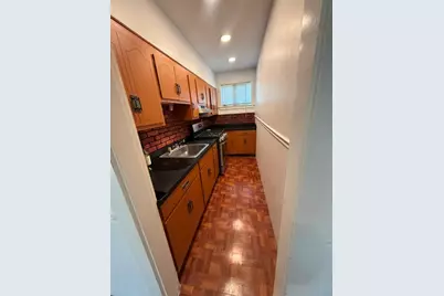 18 Everett St #2, Lawrence, MA 01843 - Photo 6