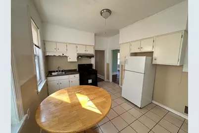 49 Ashland St #49, Malden, MA 02148 - Photo 6