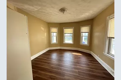 49 Ashland St #49, Malden, MA 02148 - Photo 10