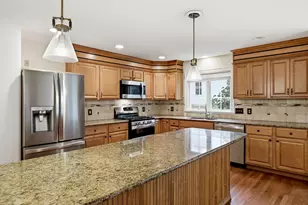 75 Shadow Brook Est, South Hadley, MA 01075 - Photo 14