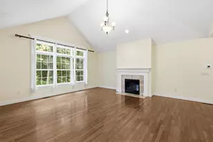 75 Shadow Brook Est, South Hadley, MA 01075 - Photo 20