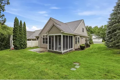 75 Shadow Brook Est #75, South Hadley, MA 01075 - Photo 4