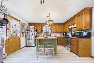 127 Parsonage Way, Attleboro, MA 02703 - Photo 16